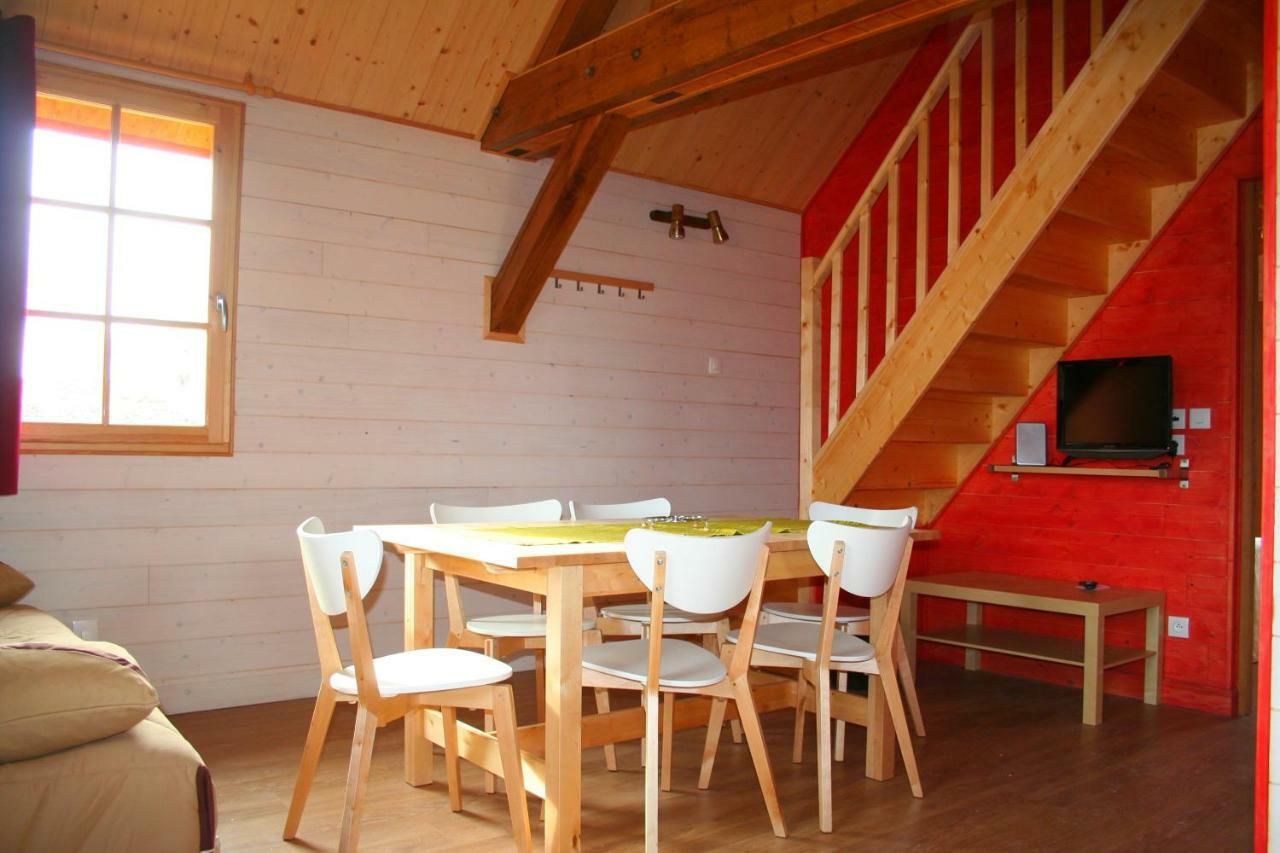 Le Hameau Des Grilles Villa Saint-Fargeau  Exteriör bild
