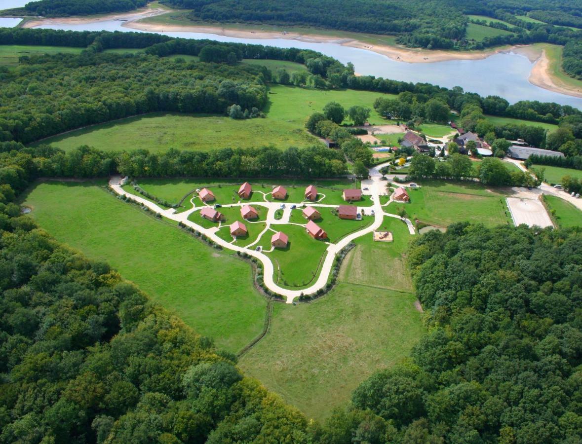 Le Hameau Des Grilles Villa Saint-Fargeau  Exteriör bild